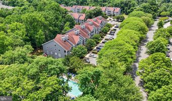 1140 LAKE HERON 2A, Annapolis, MD 21403