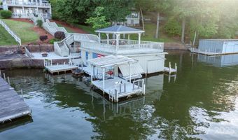 24264 Strand Dr, Albemarle, NC 28001