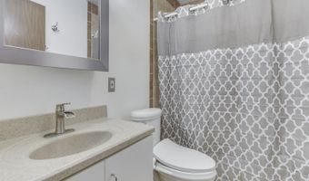 40 Village Rd, Bargersville, IN 46106