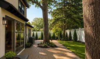 530 Palmer Ave, Belford, NJ 07718