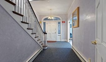 132 State St, Augusta, ME 04330