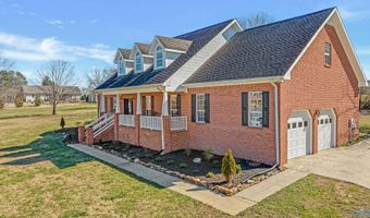 75 Pebble Brook Dr, Albertville, AL 35951