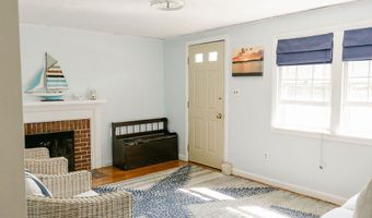 22 Presidents Rd, Bourne, MA 02532