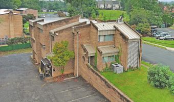 4200 DANIELS Ave, Annandale, VA 22003