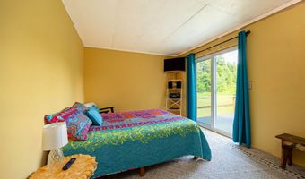 96 Smith Rd, Barnet, VT 05821