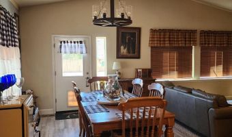 135 Cambridge Dr, Dayton, NV 89403