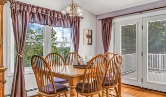 1391 Turner St, Auburn, ME 04210