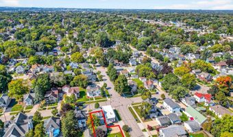 816 N SUPERIOR St, Appleton, WI 54911
