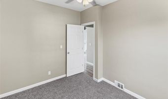 1129 E 7th St, Alton, IL 62002