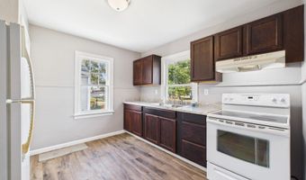 711 E 32nd St, Anderson, IN 46016