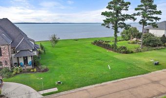 421 Arbor Vw, Brandon, MS 39047