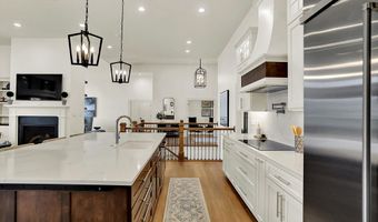 3961 Chapel Hill Ct, Bargersville, IN 46106