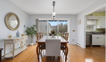 414 North Ln, Bristol, RI 02809