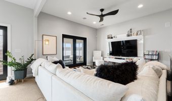 3795 W Sycamore Beach Rd, Angola, IN 46703
