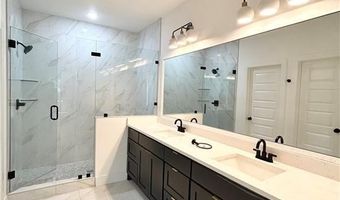 1 Consett Ln, Bella Vista, AR 72714
