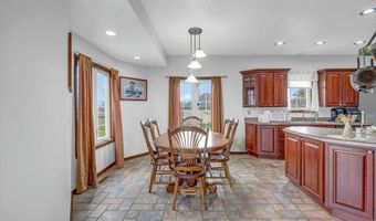6991 NE 27th Ave, Altoona, IA 50009