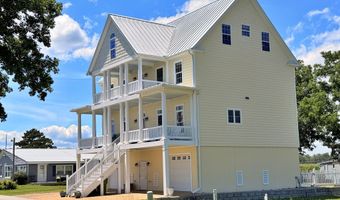 481 River Rd, Arapahoe, NC 28510