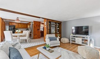 3 Indigo Rd, Barrington, RI 02806