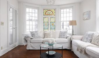 43 Howard St, Newport, RI 02840