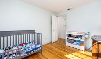 78 South Rd, Colchester, CT 06415