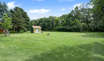 1807 9th St SW, Austin, MN 55912