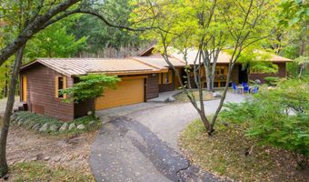 7380 Leonard St NE, Ada, MI 49301