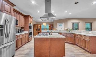 5406 Steele Rd, Baker, FL 32531