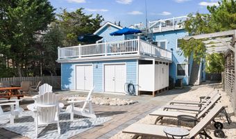 17 E 14TH St, Barnegat Light, NJ 08006