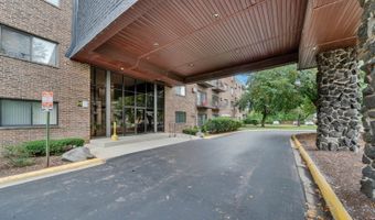 239 N Mill Rd 217, Addison, IL 60101