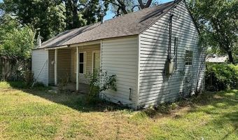 221 E Broadway Ave, Augusta, KS 67010