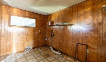 204 E ADAMS St, Abingdon, IL 61410