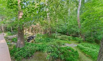 6829 LITTLE RIVER Tpke, Annandale, VA 22003