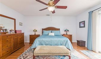 126 Boylston St 126, Cranston, RI 02921