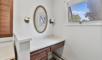130 Ferguson Ave, Burlington, VT 05401