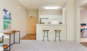 3009 Ala Makahala Pl 102, Honolulu, HI 96818