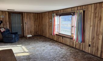 138 Spring Rd, Augusta, ME 04330