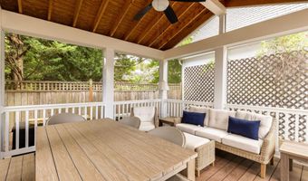7822 MOORLAND Ln, Bethesda, MD 20814