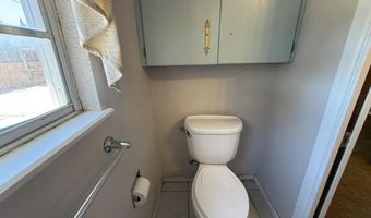 1901 W Briscoe Ave, Artesia, NM 88210
