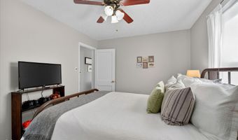 306 S 8th Ave, Beech Grove, IN 46107
