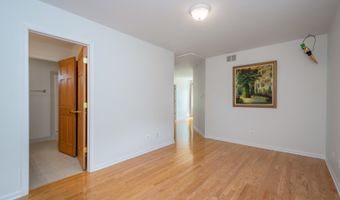 22869 W Lake Shore Dr, Antioch, IL 60002