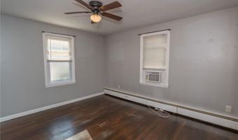 3 Luther St, Johnston, RI 02919