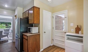14006 PARKLAND Dr, Rockville, MD 20853