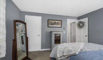 5 Hickory Hill Dr, Londonderry, NH 03053