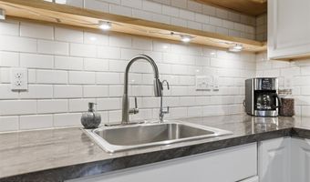2260 Tasha Dr, Anchorage, AK 99502