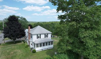 10 Palm St, Baileyville, ME 04694