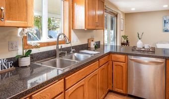 1800 NW GRANDVIEW Dr, Albany, OR 97321