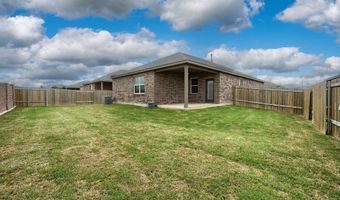 909 Emerson Dr, Anna, TX 75409
