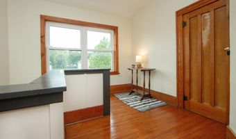 1127 Parriott, Aplington, IA 50604
