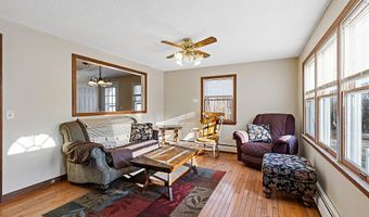 611 Quaker Hill Rd, Albion, ME 04910