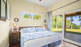 1004 N Honokala Rd Unit B, Haiku, HI 96708